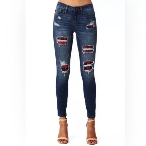 Judy Blue Red Buffalo Plaid Distressed Relaxed Fit Jeans Cotton Women’s Size 2XL - Picture 1 of 10